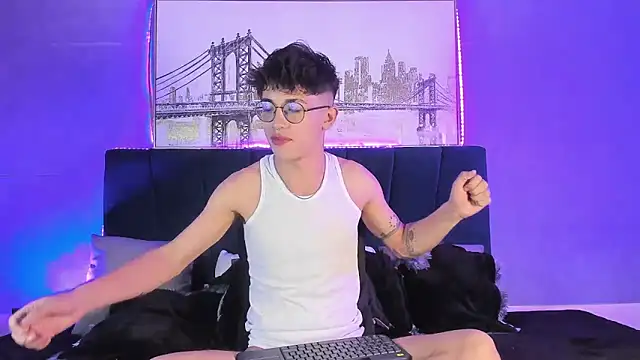 Snapshot of Andrew_thevil chatting on 9, 12, 2024 Andrew thevil online show from 9, 12, 2024