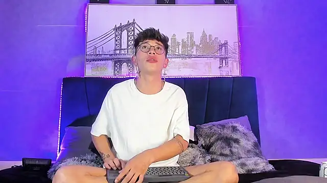 Snapshot of Andrew_thevil chatting on 11, 12, 2024 Andrew thevil online show from 11, 12, 2024