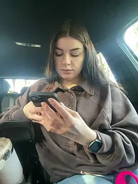 Snapshot of EllyNora chatting on 18, 1, 2026 EllyNora online show from 18, 1, 2026