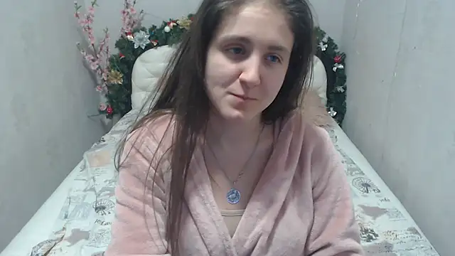 Holliy Cooper online show from 22, 1, 2025