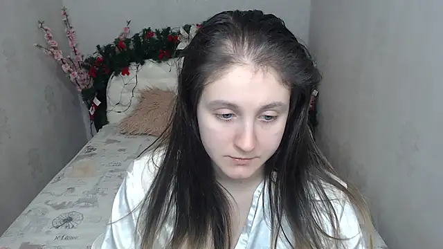 Holliy Cooper online show from 15, 1, 2026