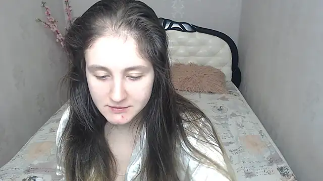 Holliy Cooper online show from 18, 2, 2026