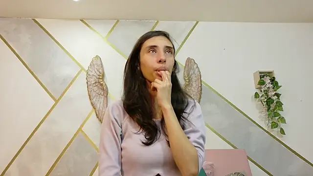 Snapshot of RoxanaCyrano_ chatting on 27, 10, 2025 RoxanaCyrano online show from 27, 10, 2025