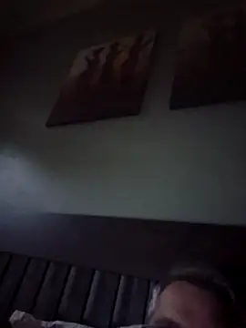 Snapshot of adriaan1975 chatting on 27, 11, 2025 adriaan1975 online show from 27, 11, 2025