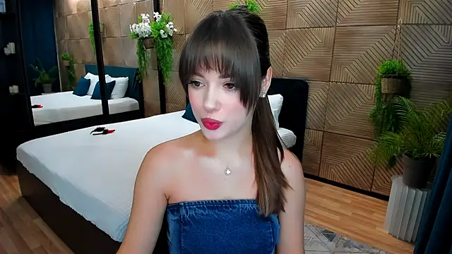 Snapshot of PutOnRepeat chatting on 3, 10, 2025 PutOnRepeat online show from 3, 10, 2025