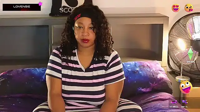 temptressbeauty24 online show from 10, 3, 2025