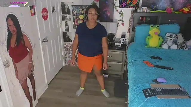 temptressbeauty24 online show from 11, 10, 2025