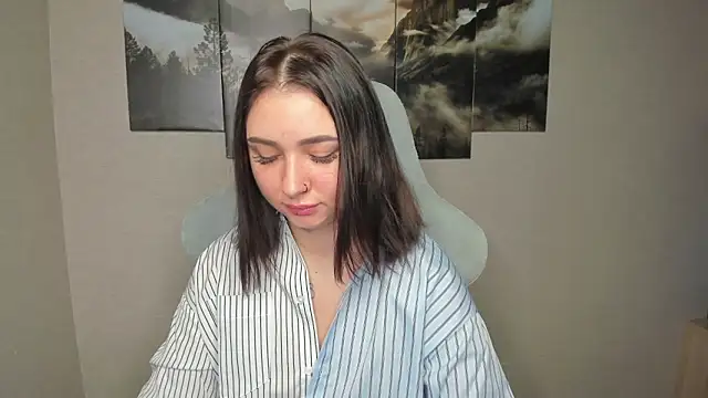 Snapshot of Sourr_Lollipop chatting on 5, 5, 2026 Sourr Lollipop online show from 5, 5, 2026