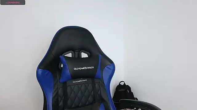 Snapshot of northly chatting on 27, 11, 2025 northly online show from 27, 11, 2025