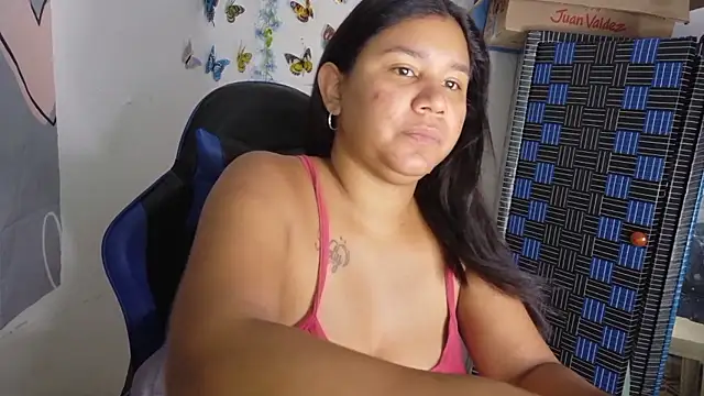 lucy hairypussy83 online show from 18, 1, 2026