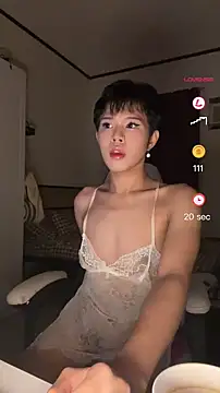 Plaxtique online show from 10, 1, 2026