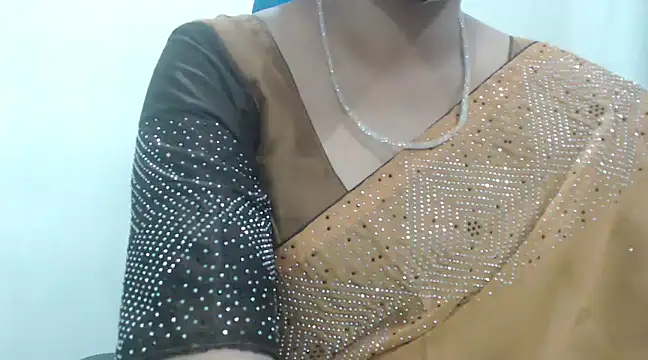 Lovely Siri 23 online show from 11, 1, 2025