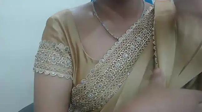 Lovely Siri 23 online show from 31, 1, 2025