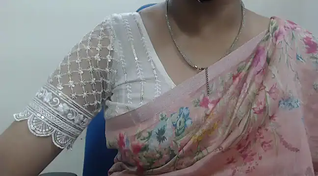 Lovely Siri 23 online show from 12, 2, 2025