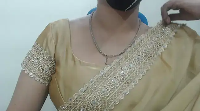 Lovely Siri 23 online show from 17, 2, 2025