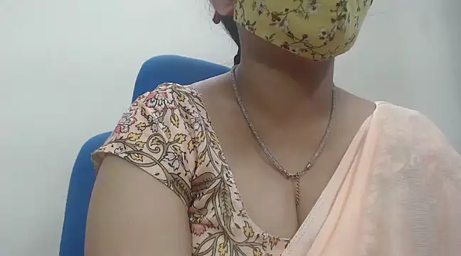 Lovely Siri 23 online show from 20, 2, 2025