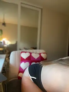 Snapshot of sativaadiva chatting on 7, 3, 2025 sativaadiva online show from 7, 3, 2025