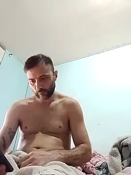 Snapshot of coppiasenzacensura chatting on 28, 10, 2025 coppiasenzacensura online show from 28, 10, 2025