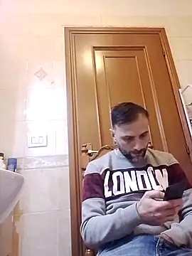 Snapshot of coppiasenzacensura chatting on 28, 11, 2025 coppiasenzacensura online show from 28, 11, 2025