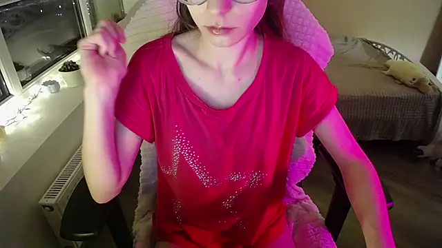 Snapshot of MissLinaDream chatting on 25, 5, 2026 MissLinaDream online show from 25, 5, 2026