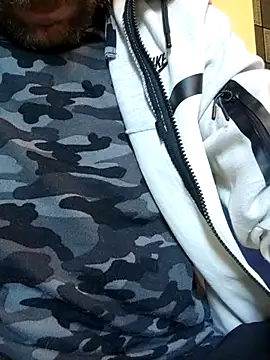 PIercingBoy38 online show from 1, 10, 2025