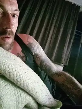 Snapshot of PIercingBoy38 chatting on 6, 6, 2026 PIercingBoy38 online show from 6, 6, 2026