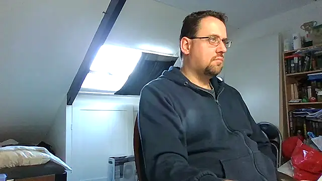 Snapshot of rdewaard81 chatting on 1, 10, 2025 rdewaard81 online show from 1, 10, 2025