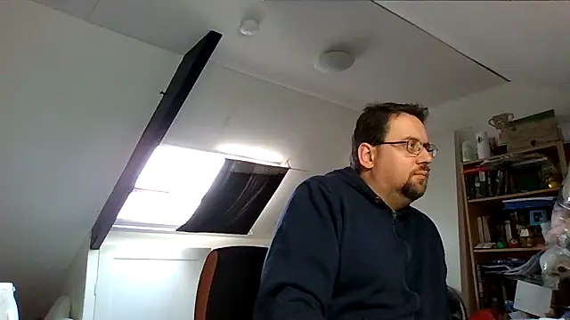 Snapshot of rdewaard81 chatting on 31, 10, 2025 rdewaard81 online show from 31, 10, 2025