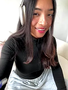 Bellafr online show from 15, 10, 2025