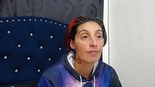 Snapshot of anyu1306 chatting on 13, 1, 2025 anyu1306 online show from 13, 1, 2025