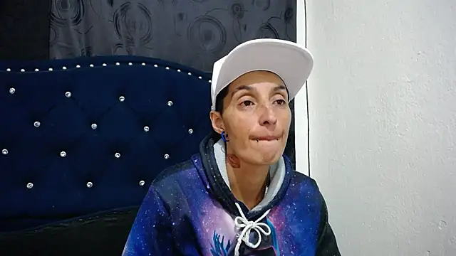 Snapshot of anyu1306 chatting on 26, 2, 2025 anyu1306 online show from 26, 2, 2025