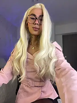 Snapshot of Miss_sagitario chatting on 13, 5, 2026 Miss sagitario online show from 13, 5, 2026