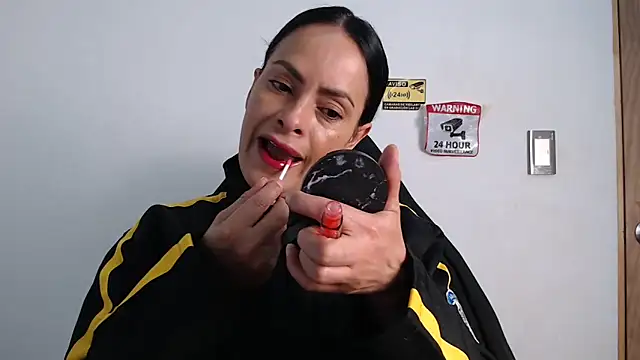 Snapshot of susana07 chatting on 12, 5, 2026 susana07 online show from 12, 5, 2026