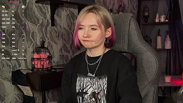 ReiYosimoto online show from 20, 4, 2026