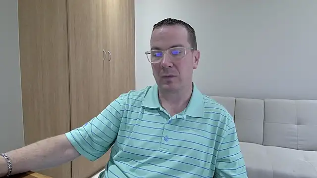 BrettJ81 online show from 14, 9, 2025