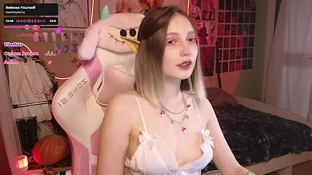 Evie Ro online show from 29, 10, 2025