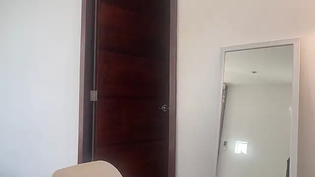 Snapshot of mommy_nadin chatting on 5, 12, 2024 mommy nadin online show from 5, 12, 2024
