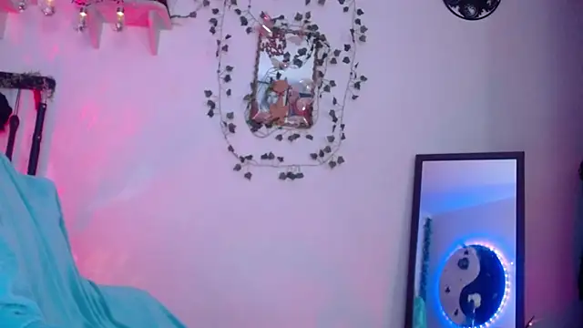 Eve Blue77 online show from 20, 9, 2025