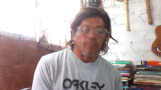 Snapshot of kvr27 chatting on 7, 5, 2026 kvr27 online show from 7, 5, 2026