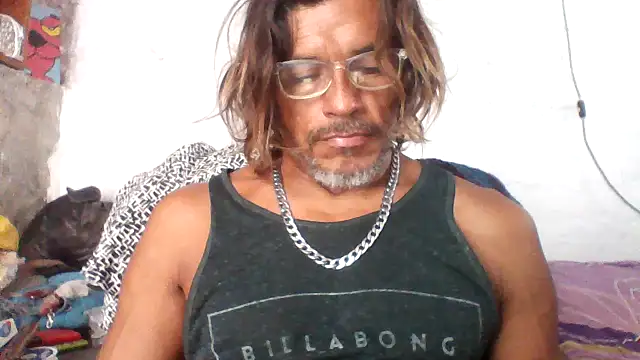Snapshot of kvr27 chatting on 20, 5, 2026 kvr27 online show from 20, 5, 2026