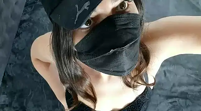 Snapshot of lili_70 chatting on 29, 12, 2024 lili 70 online show from 29, 12, 2024