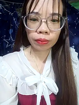   Mai-love19   online show from 28, 10, 2025