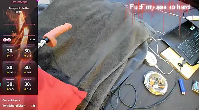 Snapshot of -sluttyass- chatting on 19, 3, 2025 -sluttyass- online show from 19, 3, 2025