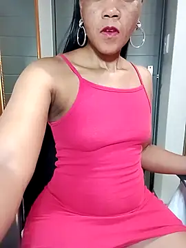 Snapshot of BabySweetDee chatting on 14, 2, 2025 BabySweetDee online show from 14, 2, 2025