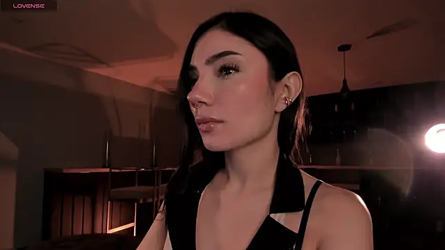 AmyArmstrong online show from 14, 3, 2025