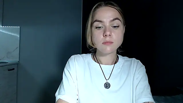 Snapshot of Sunbeam_ chatting on 10, 6, 2026 Sunbeam online show from 10, 6, 2026