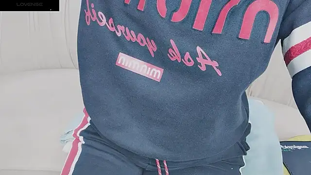 Snapshot of Sophie_Secret chatting on 19, 1, 2025 Sophie Secret online show from 19, 1, 2025