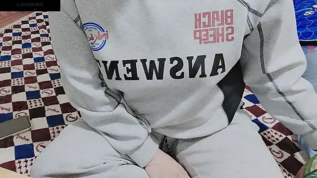 Snapshot of Sophie_Secret chatting on 4, 2, 2025 Sophie Secret online show from 4, 2, 2025