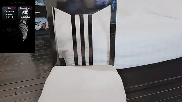 Snapshot of Sophie_Secret chatting on 16, 2, 2025 Sophie Secret online show from 16, 2, 2025