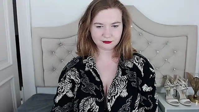 LaraDream online show from 6, 2, 2025